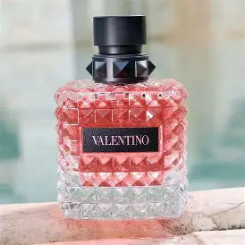 Valentino Donna Born In Roma Eau de Parfum 100ml